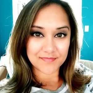 Meet your Posher, Leonora